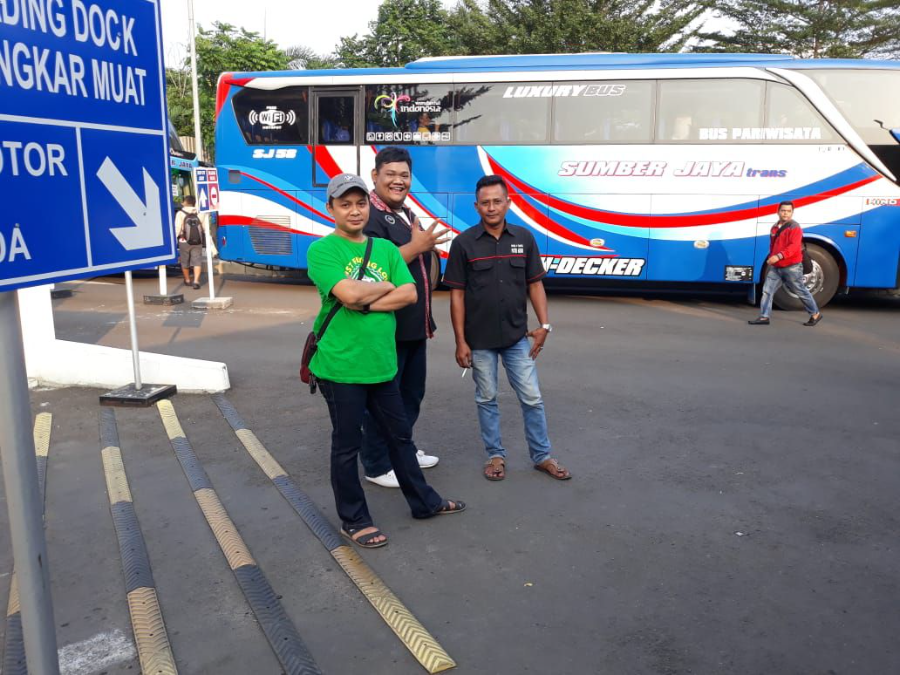  Sewa Bus 14 Seat Pinang Kota Tangerang